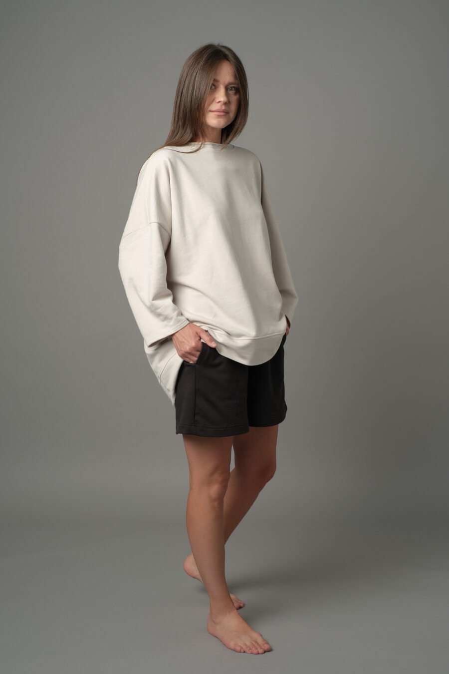 MATSU. 0006 - 3/4 SLEEVE SWEATSHIRT - CLAY. FRONT VIEW