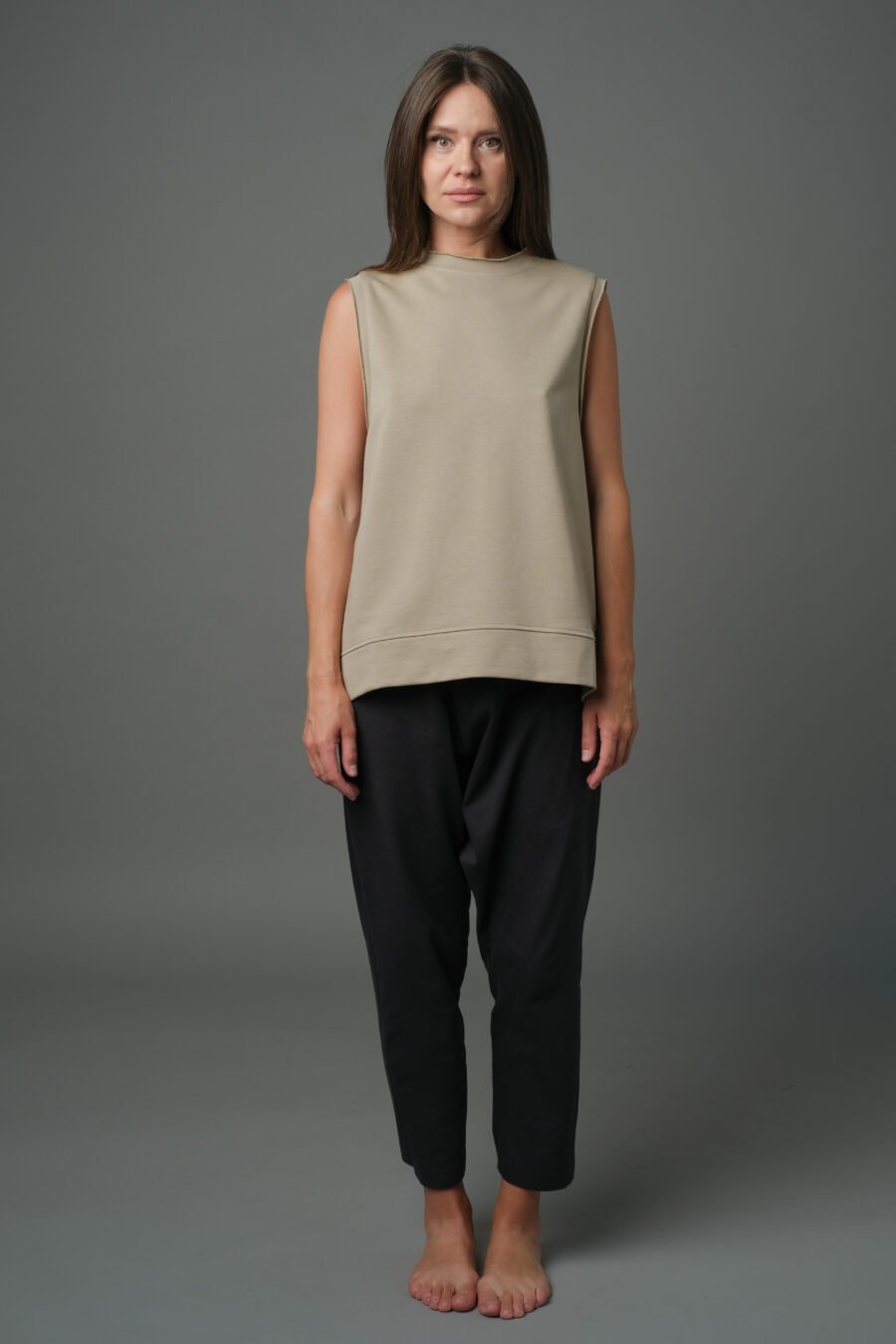 0007 SLEEVELESS TOP – FRENCH TERRY KNIT – DUSTY BEIGE